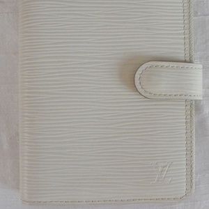 Louis Vuitton authentic Epi Agenda/wallet